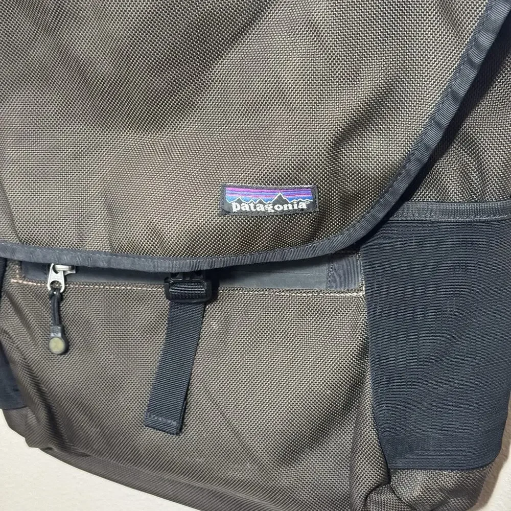 Vintage Patagonia Vertical Mass Crossbody Sling Bag Gray Travel Laptop Messenger